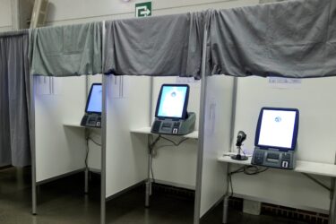 L’accessibilité des personnes handicapées au processus électoral